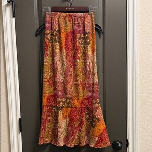 Elegant Paisley Maxi Skirt in Red and Orange